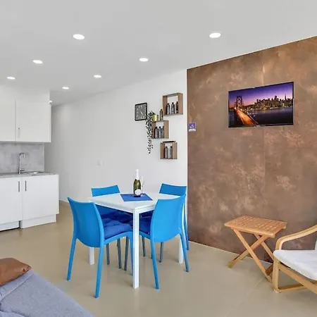 Apartment Studio In Torres Del Sol Griffin Near The Beach