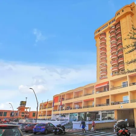 Studio In Torres Del Sol Griffin Near The Beach *