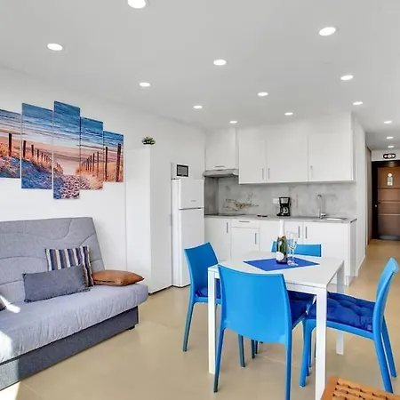 Studio In Torres Del Sol Griffin Near The Beach *
